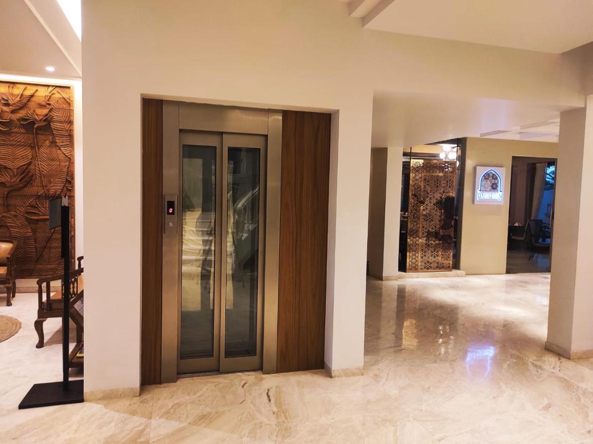 The Pavillion Hotel Kolhapur Exterior photo