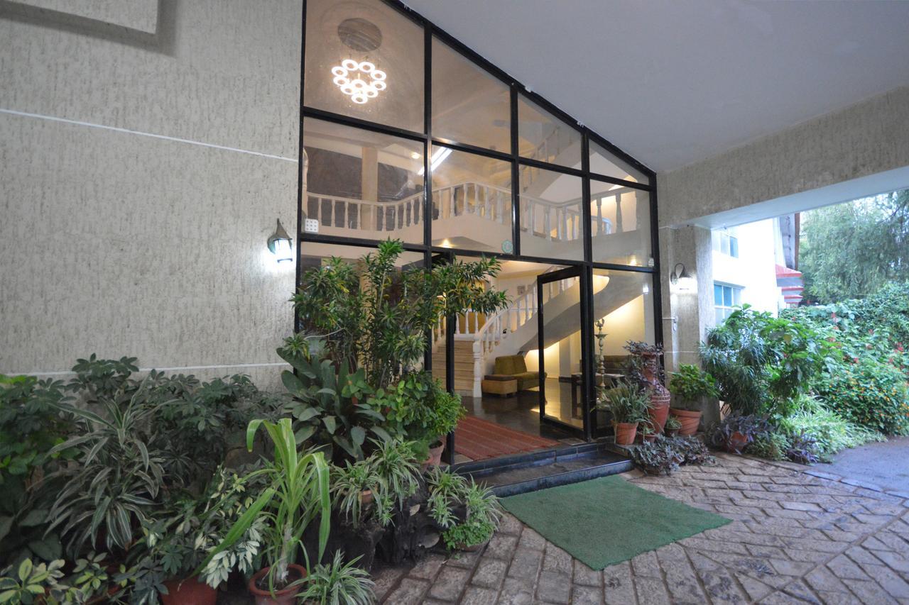 The Pavillion Hotel Kolhapur Exterior photo