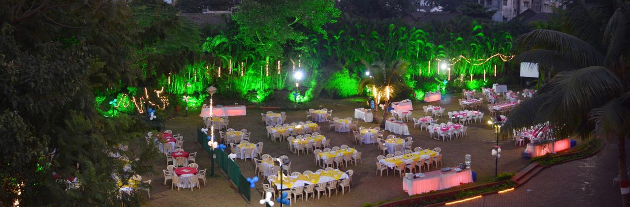 The Pavillion Hotel Kolhapur Exterior photo